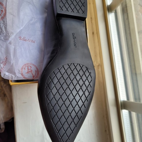 Bella Vita Vivien 9.5WW black leather NIB - Picture 4 of 8